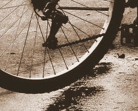 Copertina della news Stefano PIVATO, Loretta VERI, Natalia CANGI, In bicicletta. Memorie sull'Italia a due ruote